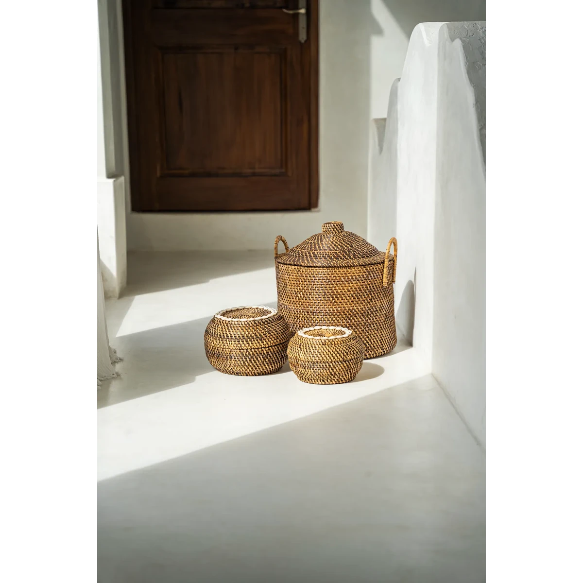 Der koloniale Peek-a-Boo-Korb – Naturbraun – M
