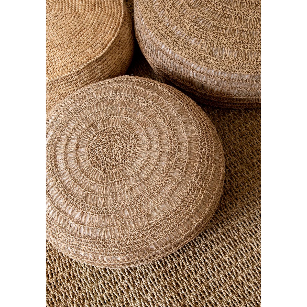 Der Sitzhocker aus Seegras – Natur – M