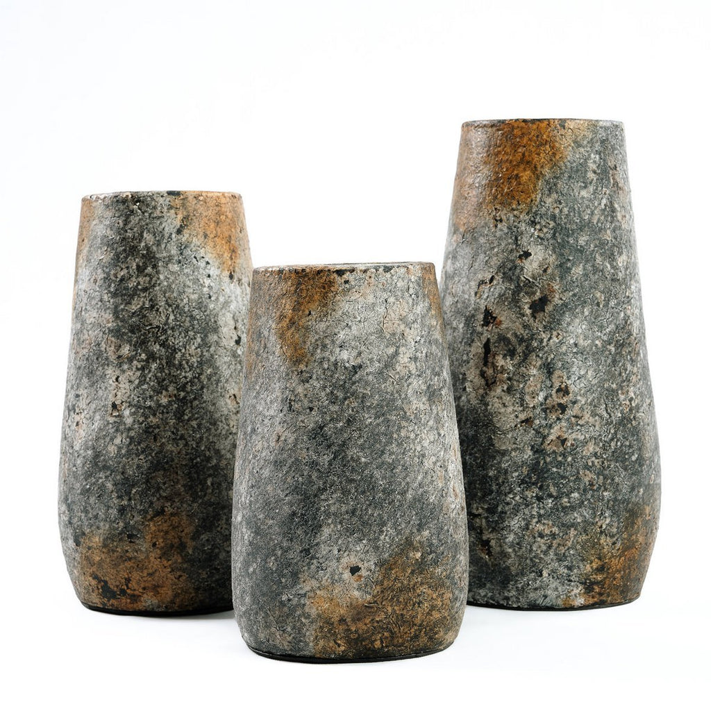 Die gruselige Vase – Antikgrau – M