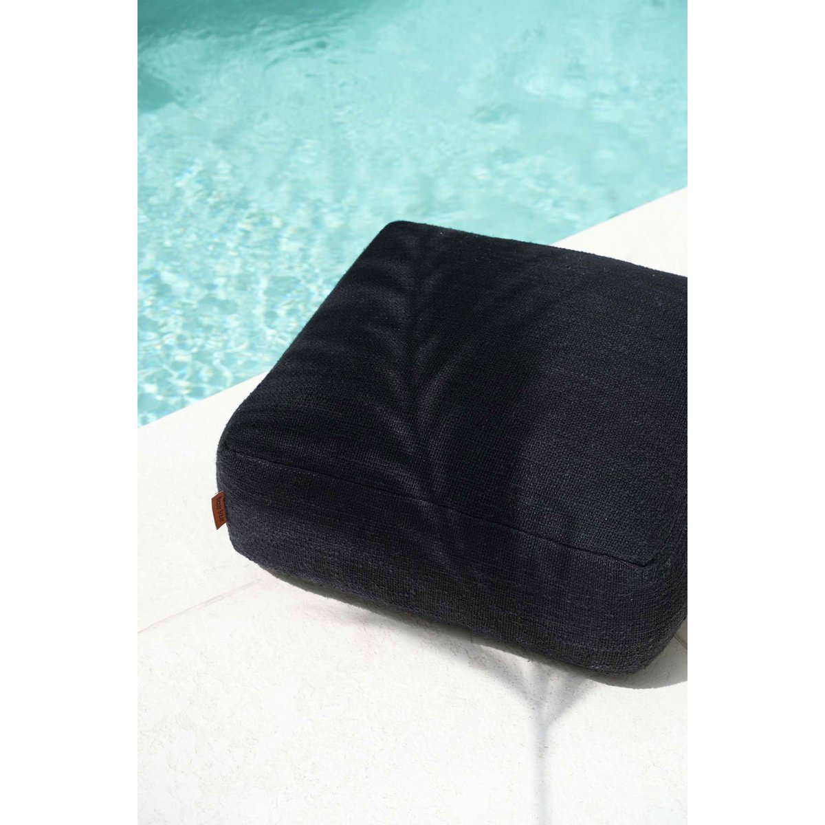 Der bequeme Sitzhocker – Schwarz