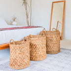 Runder geflochtener Wäschekorb – Boho-Pflanzkorb – Wäschekorb braun – großer Korb aus Wasserhyazinthe RAJA (3 Größen Ø 35/40/50 cm)