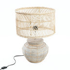 Die Kythira Tischlampe – Naturbeton