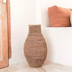 Gewebte Boho-Vase SAKRA aus Bananenfaser und Bast
