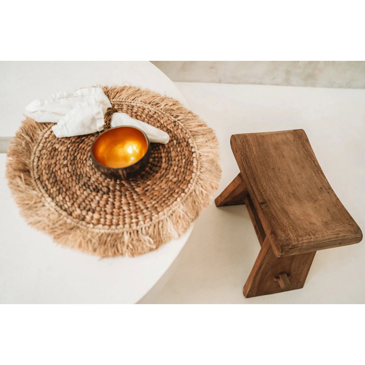 Das Wasserhyazinthen-Raffia-Tischset – Natur