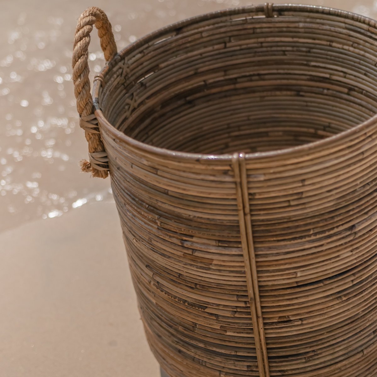 Rattan-Wäschekorb rund – Rattan-Pflanzkorb – großer Boho-Korb – dekorativer Korb handgefertigt aus Rattan (2 Größen Ø 35/40 cm) OTERE