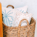 Extra großer Wäschereikorb - quadratischer Boho -Hamper - gewebter dekorativer Korb - Aufbewahrungskorb aus natürlicher Wasserhyazinthe (2 Größen) Mentari