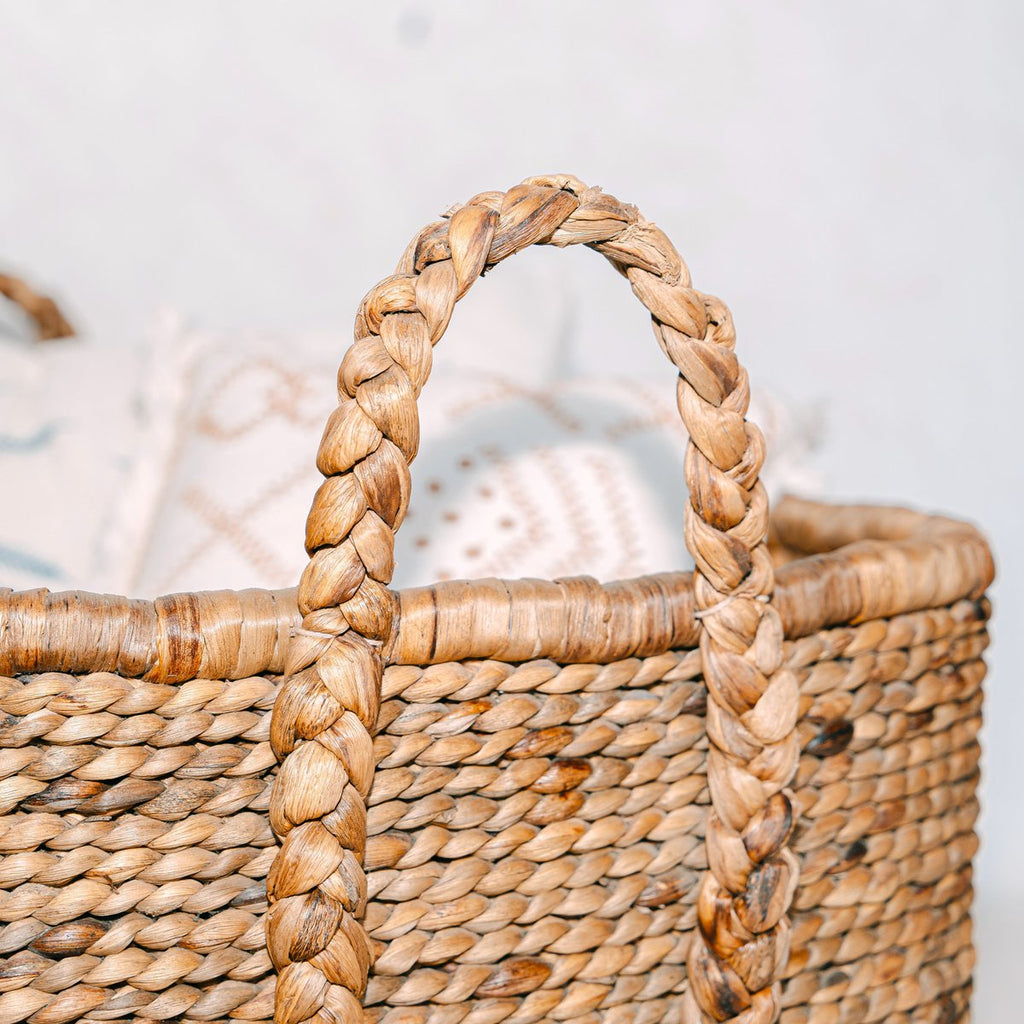 Extra großer Wäschereikorb - quadratischer Boho -Hamper - gewebter dekorativer Korb - Aufbewahrungskorb aus natürlicher Wasserhyazinthe (2 Größen) Mentari